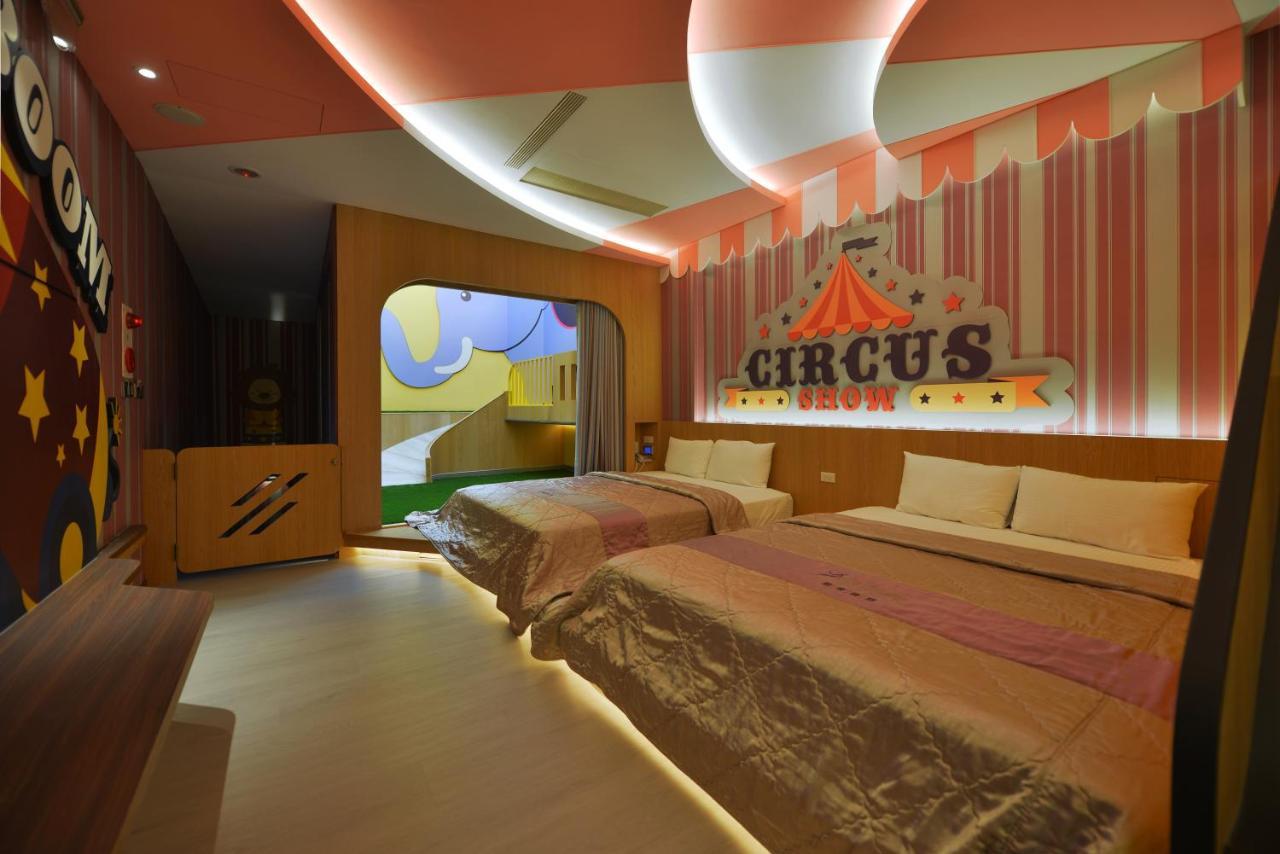 Romantic Code Art Motel Shanhua Bagian luar foto