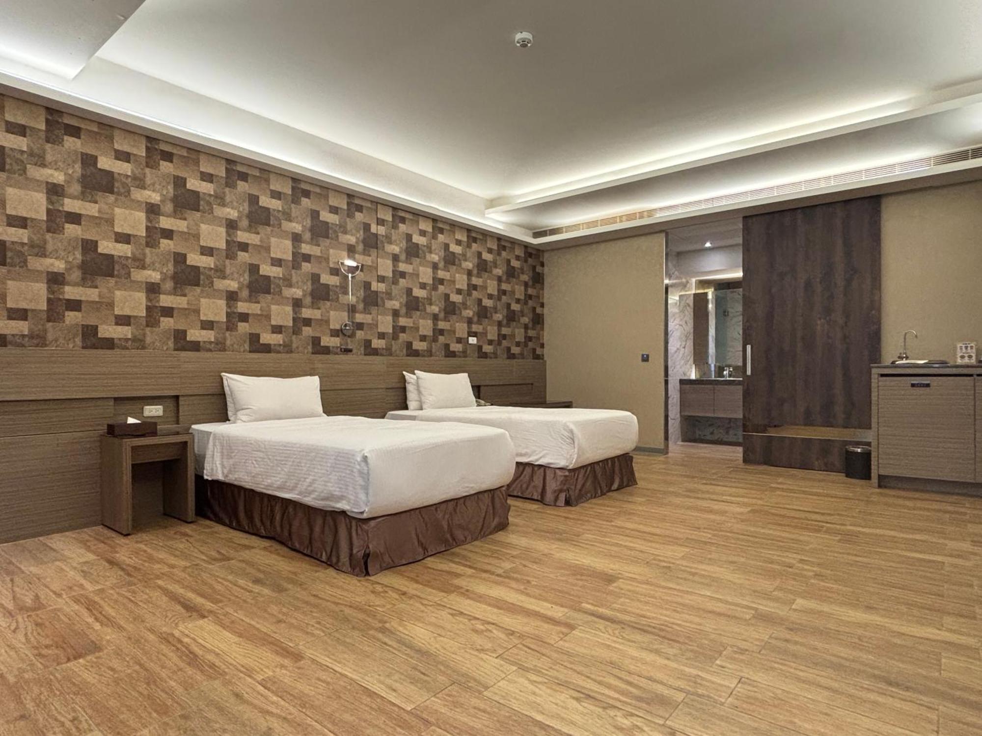 Romantic Code Art Motel Shanhua Bagian luar foto